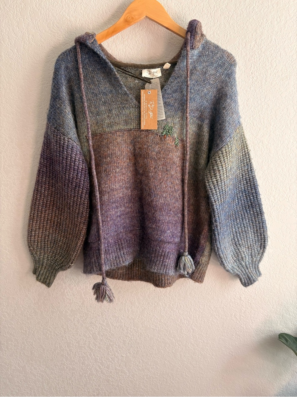 NWT RD Style Twilight Ombre Knit Hoodie Sweater S